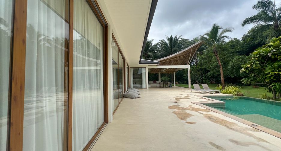 For sale 5 bedrooms villa in Mueang Krabi, Krabi