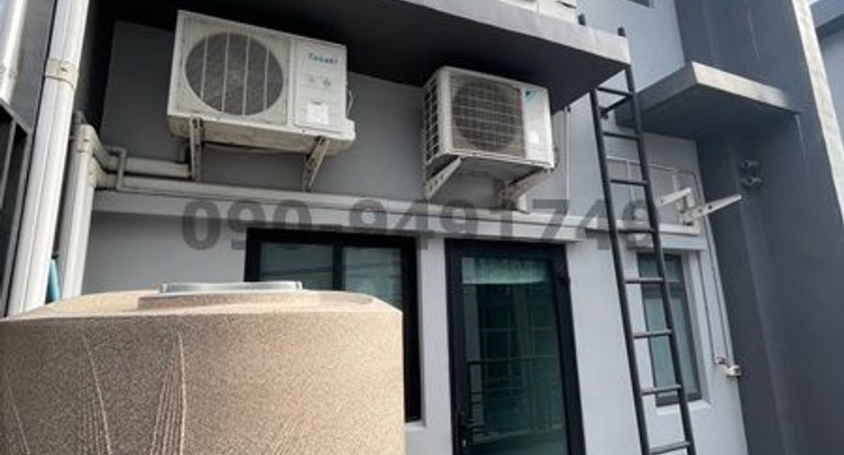 Local comercial en alquiler de 3 habitaciones en Pak Kret, Nonthaburi