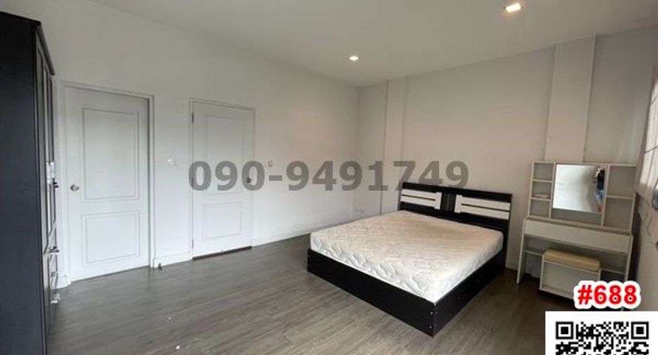 Local comercial en alquiler de 3 habitaciones en Pak Kret, Nonthaburi