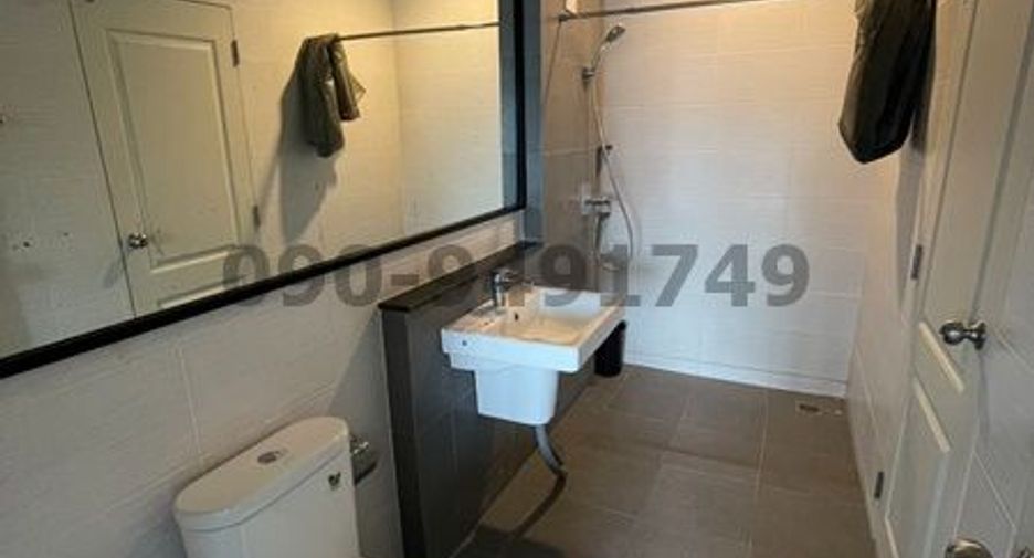 Local comercial en alquiler de 3 habitaciones en Pak Kret, Nonthaburi