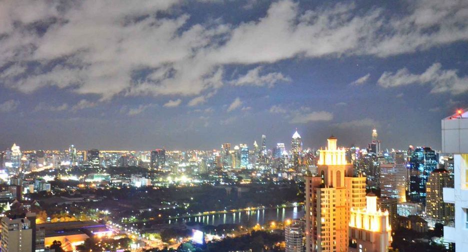 For rent and for sale 1 bed condo in Khlong Toei, Bangkok