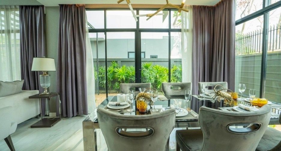 À vendre 4 chambres maison à San Sai, Chiang Mai