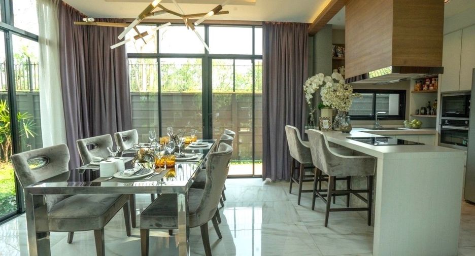 À vendre 4 chambres maison à San Sai, Chiang Mai