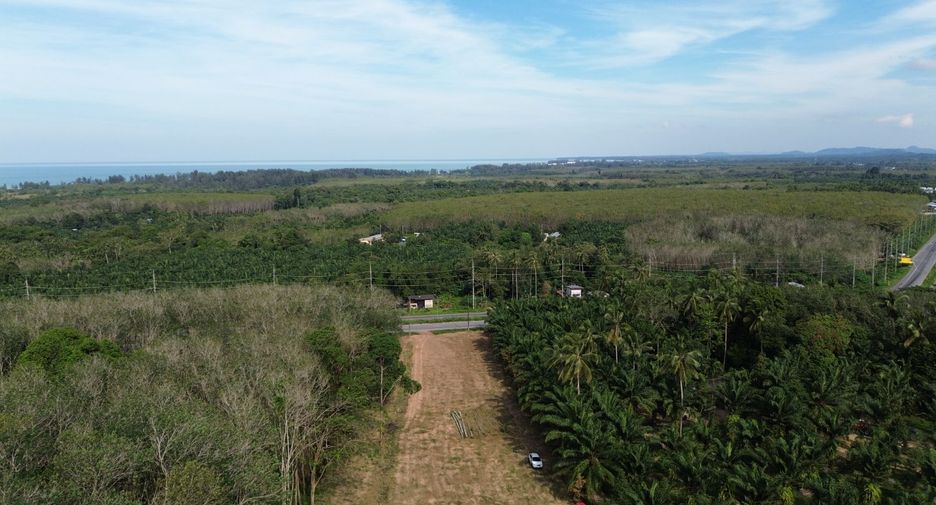 For sale 3 Beds villa in Takua Pa, Phang Nga