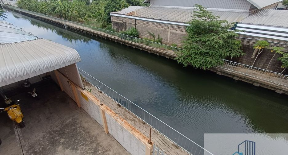 For sale 40 bedrooms apartment in Nong Khaem, Bangkok