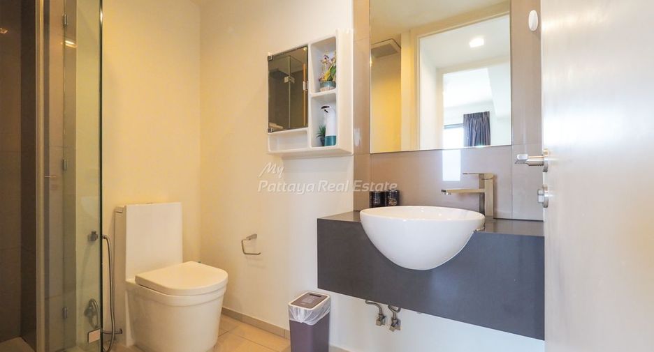 For sale 1 bed condo in Bang Lamung, Chonburi
