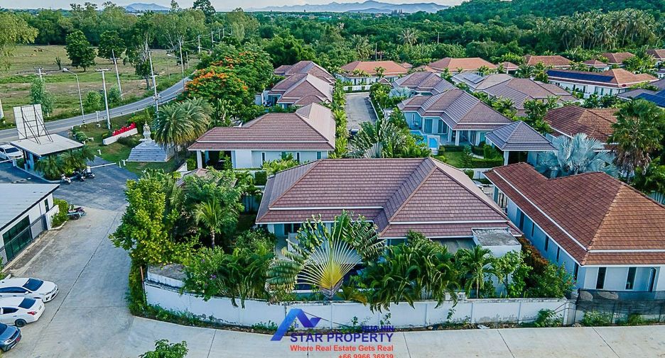 For sale 3 ベッドルーム villa in Hua Hin, Prachuap Khiri Khan