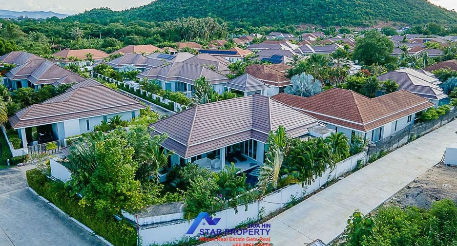 For sale 3 ベッドルーム villa in Hua Hin, Prachuap Khiri Khan