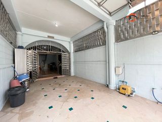 出售 3 卧室 联排别墅 在 Bang Kho Laem, 曼谷