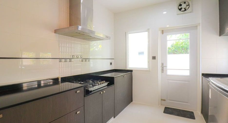 ขาย 4 ห้องนอน บ้านเดี่ยว ใน บางพลี, สมุทรปราการ