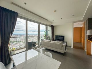 Продажа 1 кровать кондо в Сатхон, Бангкок