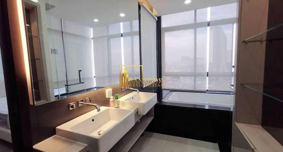 Condo en alquiler de 2 habitaciones en Huai Khwang, Bangkok