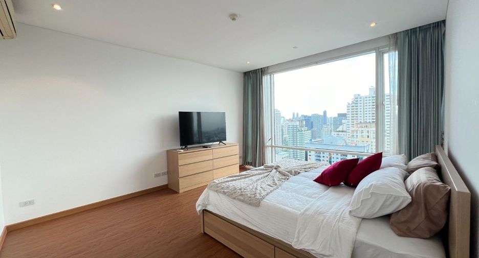 For rent and for sale 2 bedrooms condo in Khlong Toei, Bangkok