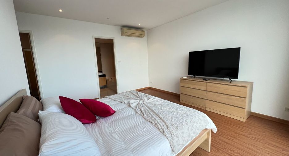 For rent and for sale 2 bedrooms condo in Khlong Toei, Bangkok