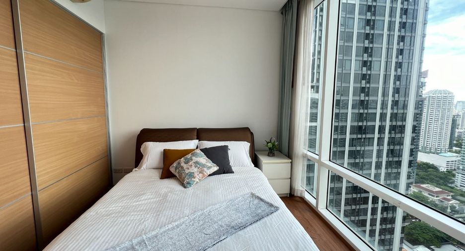 For rent and for sale 2 bedrooms condo in Khlong Toei, Bangkok