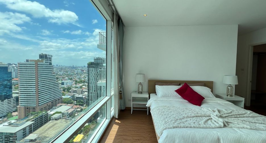 For rent and for sale 2 bedrooms condo in Khlong Toei, Bangkok