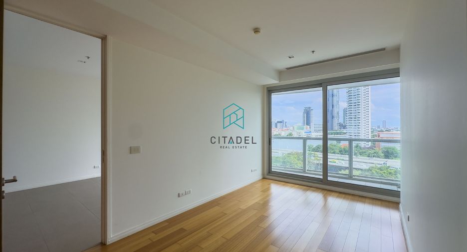 À vendre 1 chambre condo à Sathon, Bangkok