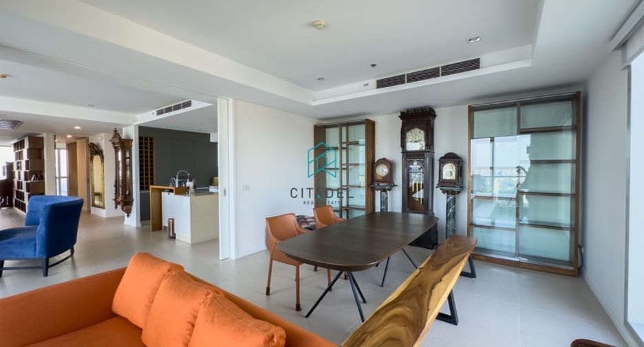 À louer et à vendre 3 chambres condo à Sathon, Bangkok