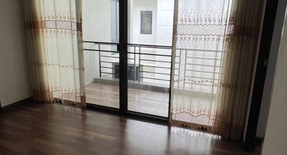 Casa en alquiler de 3 habitaciones en Si Racha, Chonburi