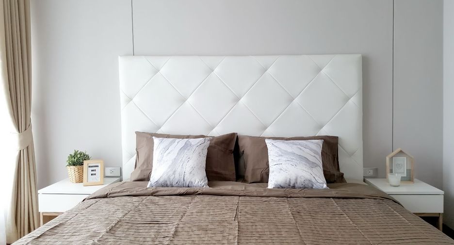 For rent and for sale 1 bed condo in Khlong Toei, Bangkok