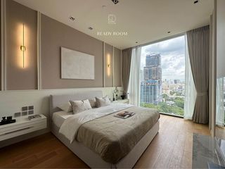For rent 2 bed condo in Pathum Wan, Bangkok