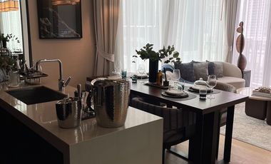 For rent 2 Beds condo in Pathum Wan, Bangkok