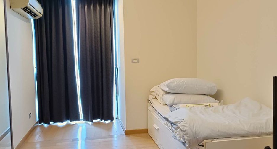 For sale 2 bedrooms condo in Watthana, Bangkok