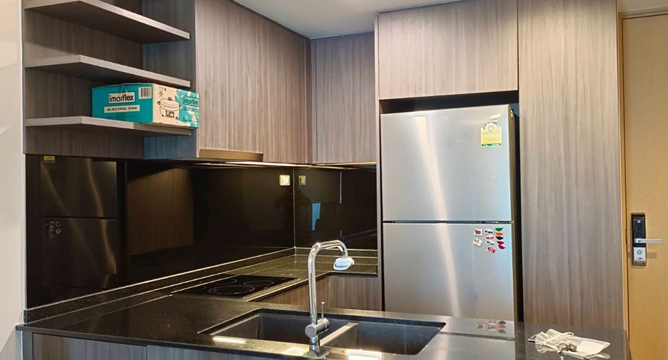 For sale 2 bedrooms condo in Watthana, Bangkok