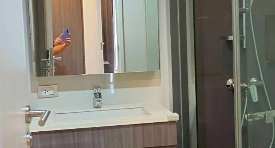 For sale 2 bedrooms condo in Watthana, Bangkok