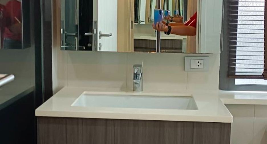 For sale 2 bedrooms condo in Watthana, Bangkok