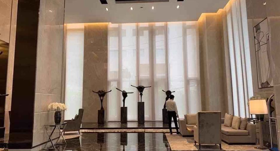 For rent and for sale 1 bed condo in Watthana, Bangkok