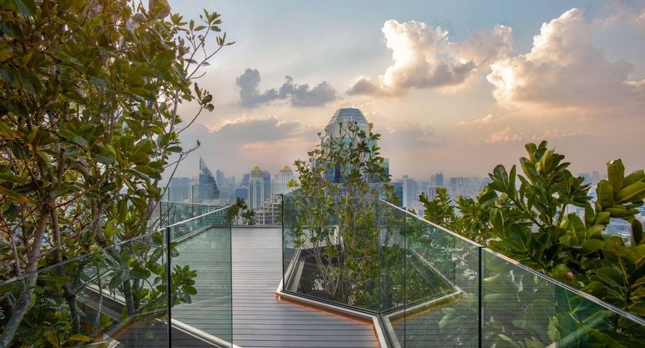 For sale 1 bed condo in Pathum Wan, Bangkok