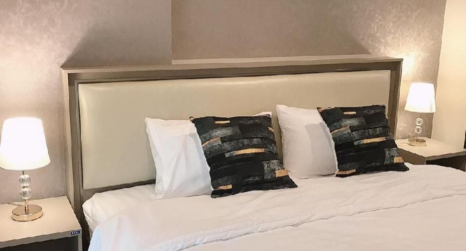 For sale 1 bed condo in Pathum Wan, Bangkok