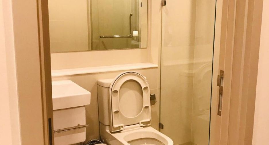 For sale 1 bed condo in Pathum Wan, Bangkok