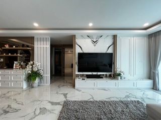 For rent 2 bedrooms condo in Yan Nawa, Bangkok
