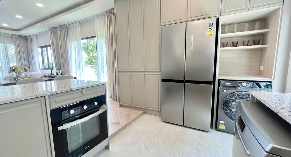出租 4 卧室 独立屋 在 Bang Phli, Samut Prakan