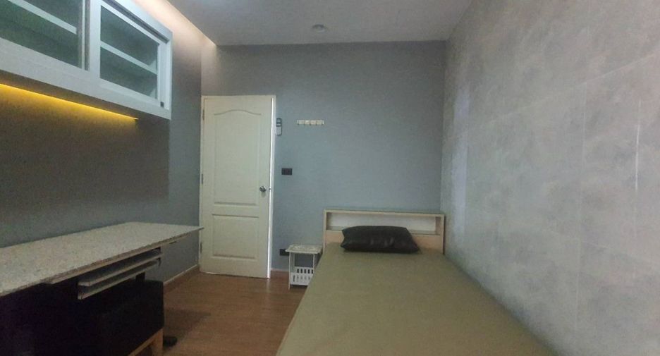 For rent 2 ベッドルーム condo in Sathon, Bangkok