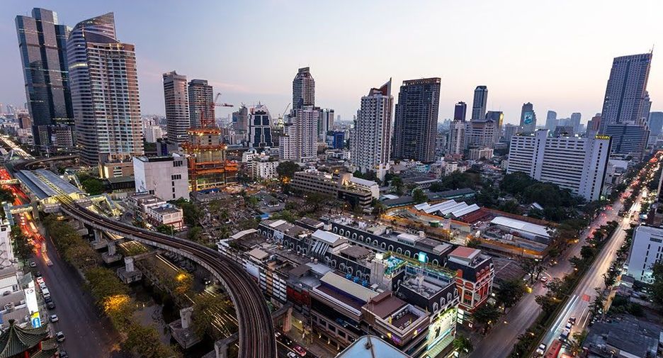 For sale 60 bedrooms hotel in Sathon, Bangkok