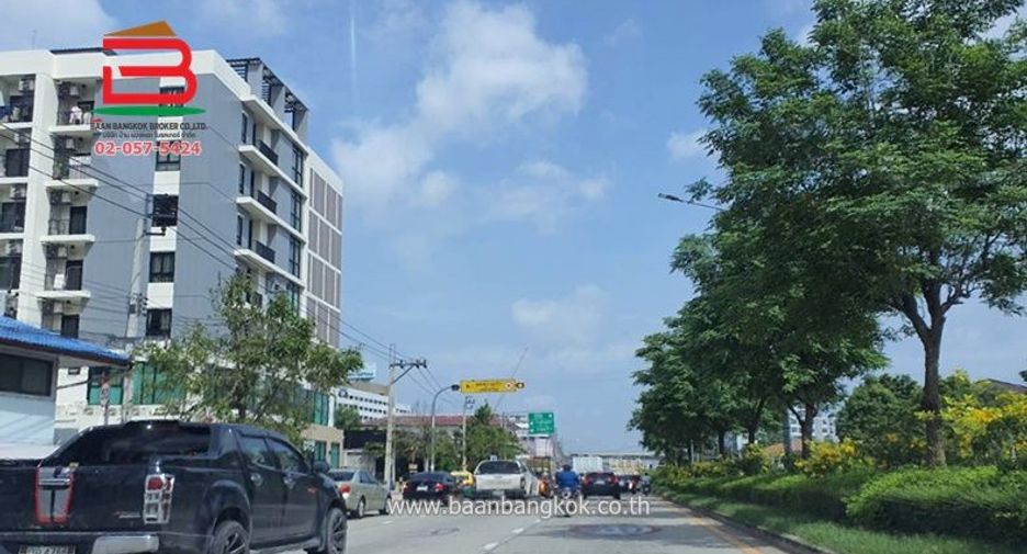 For sale 2 ベッドルーム townhouse in Sai Mai, Bangkok