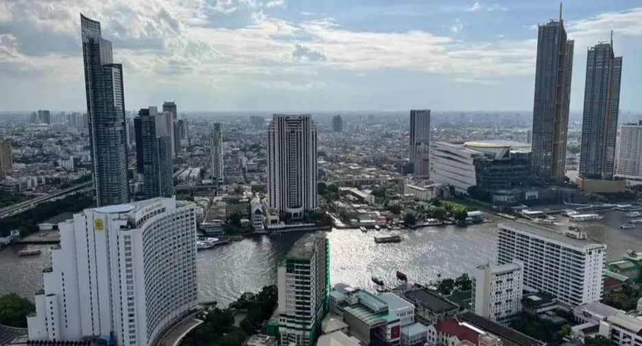For sale 3 bedrooms condo in Bang Rak, Bangkok