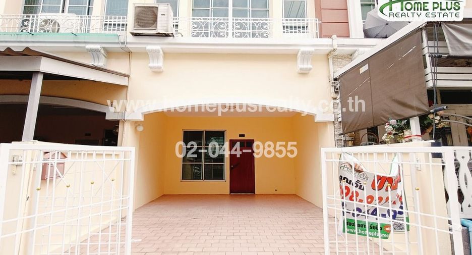 Reihenhaus zum Kauf mit 3 Zimmer in Chatuchak, Bangkok