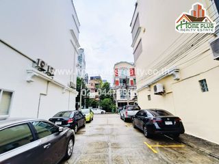 Casa adosada en venta de 3 habitaciones en Chatuchak, Bangkok