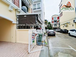 Casa adosada en venta de 3 habitaciones en Chatuchak, Bangkok