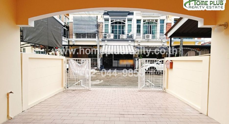 Reihenhaus zum Kauf mit 3 Zimmer in Chatuchak, Bangkok