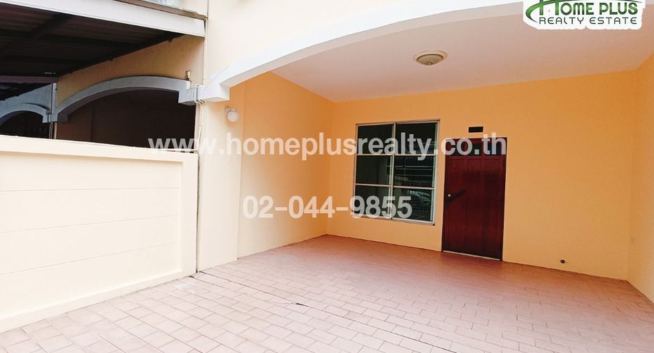 Reihenhaus zum Kauf mit 3 Zimmer in Chatuchak, Bangkok