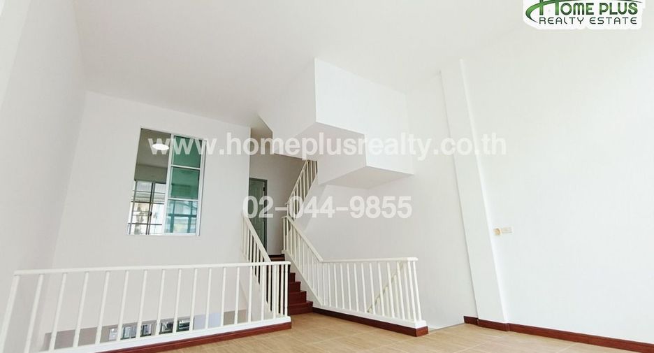 Reihenhaus zum Kauf mit 3 Zimmer in Chatuchak, Bangkok