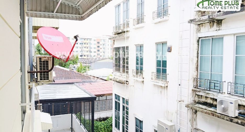 Reihenhaus zum Kauf mit 3 Zimmer in Chatuchak, Bangkok
