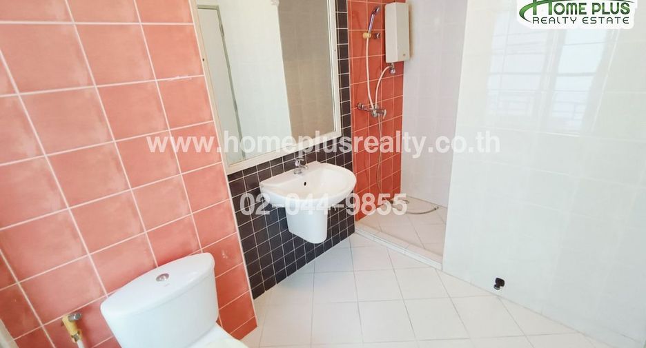 Reihenhaus zum Kauf mit 3 Zimmer in Chatuchak, Bangkok