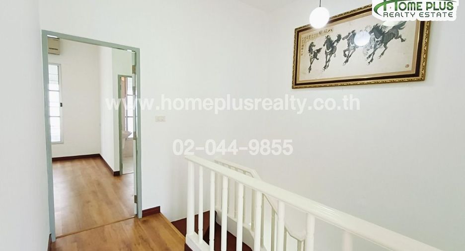 Reihenhaus zum Kauf mit 3 Zimmer in Chatuchak, Bangkok