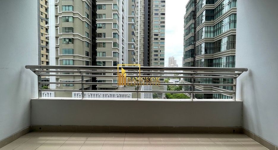 Apartment zur Miete mit 3 Zimmer in Khlong Toei, Bangkok